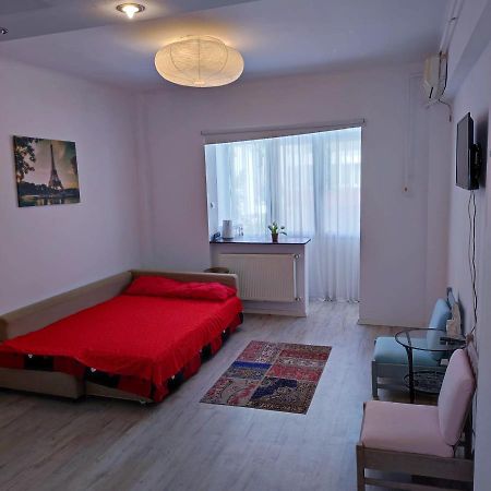 Garsoniera Centrul Bucurestiului Appartement Buitenkant foto